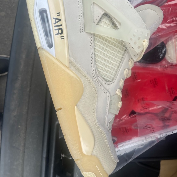 Nike x Jordan 4 Retro Off-White Sail - Picture 7 of 9